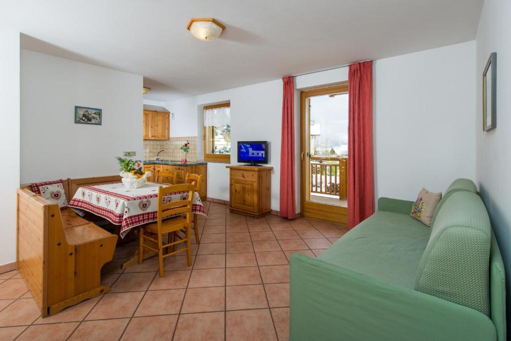 Residence Villa Boschetto Carano  Δωμάτιο φωτογραφία